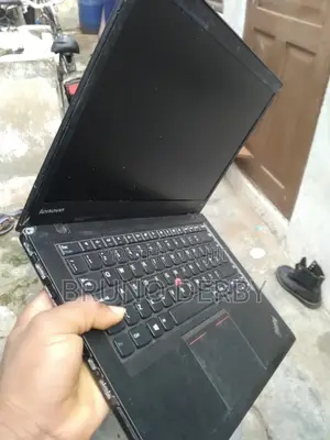 Laptop Lenovo ThinkPad T440s 8GB Intel Core 2 Duo HDD 320GB