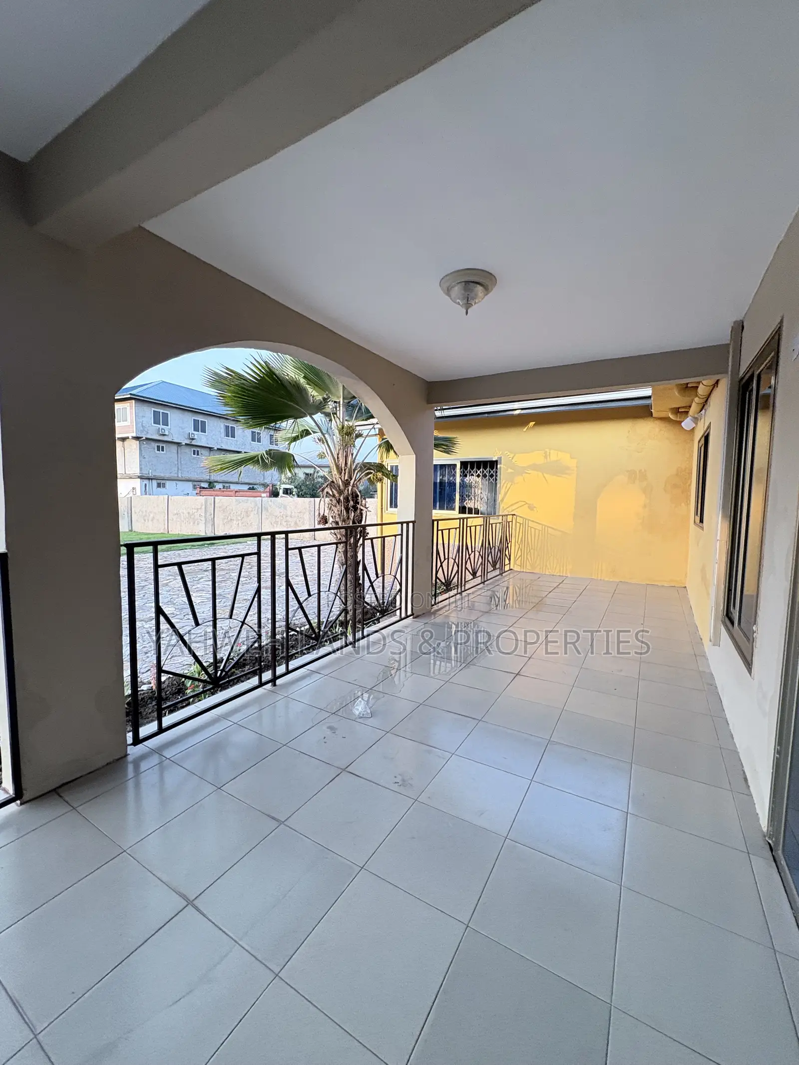 4bdrm House in Kasapreko, Spintex for rent