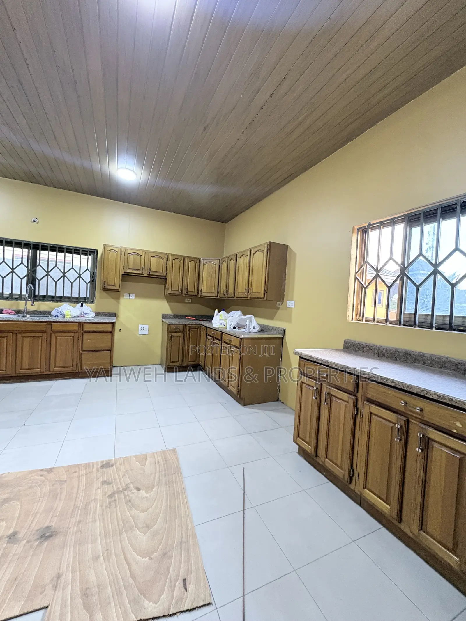 4bdrm House in Kasapreko, Spintex for rent