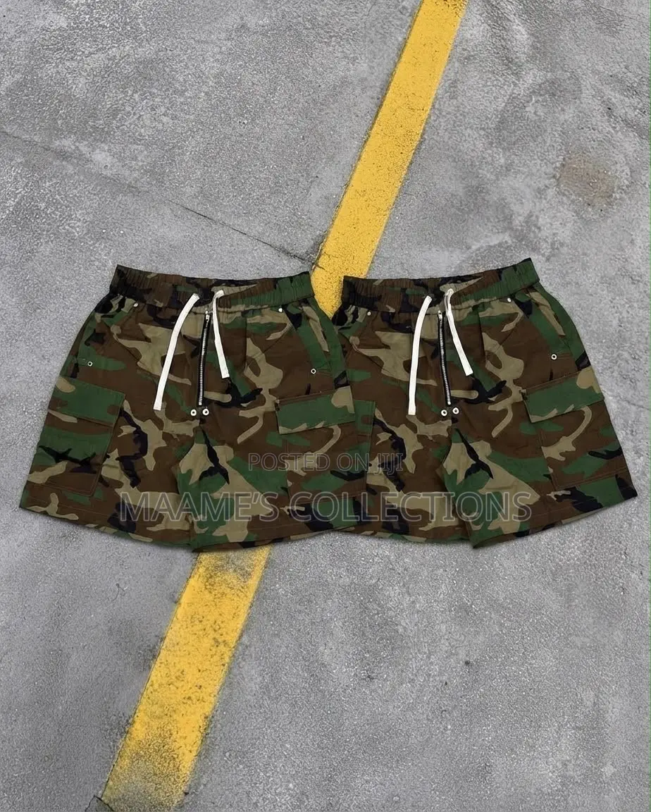 Men’s Premium Cargo Shorts – Stylish Comfortable