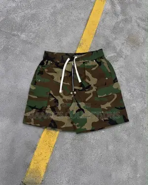 Men’s Premium Cargo Shorts – Stylish Comfortable