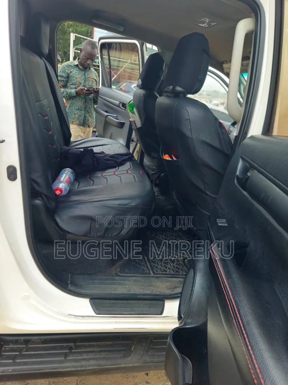 Toyota Hilux 2021 White