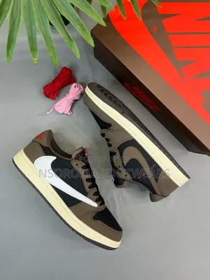 Air Jordan 1 Low Travis Scott,39_45,Gh350