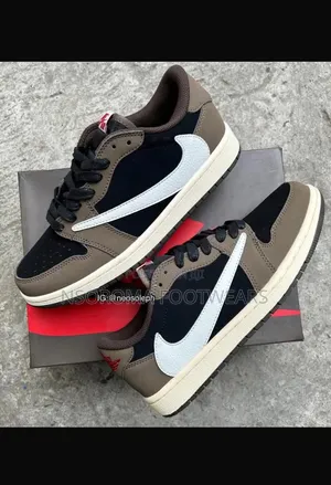 Air Jordan 1 Low Travis Scott,39_45,Gh350