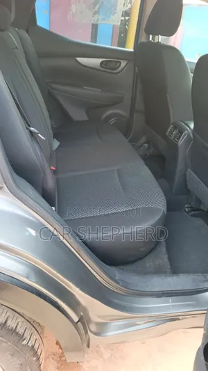 Nissan Rogue S AWD 2019 Gray