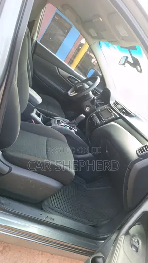 Nissan Rogue S AWD 2019 Gray