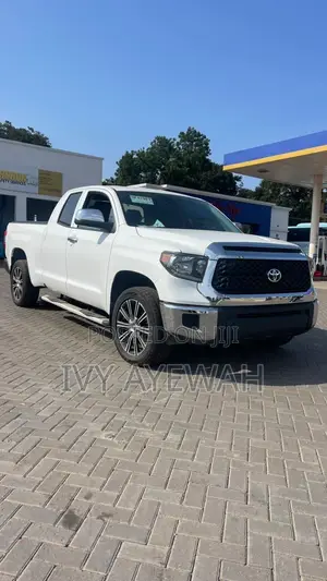 Toyota Tundra 2020 White