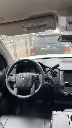 Toyota Tundra 2020 White