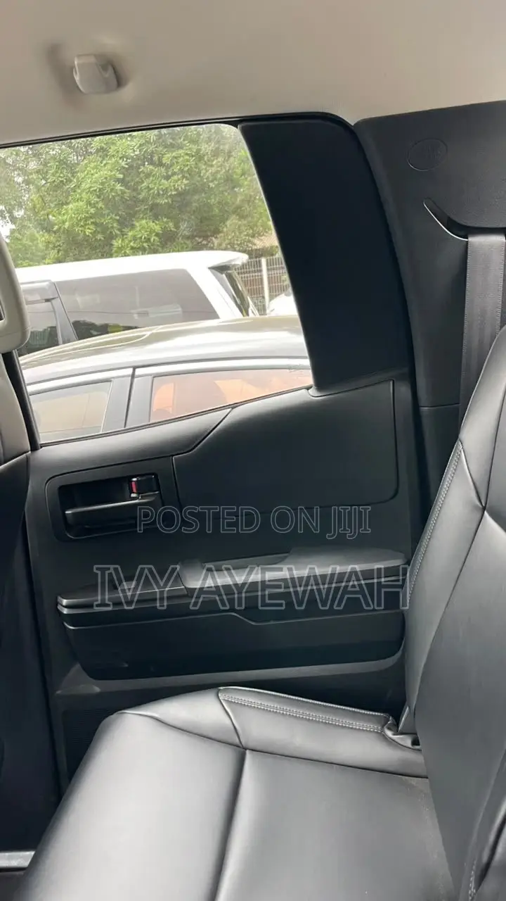 Toyota Tundra 2020 White