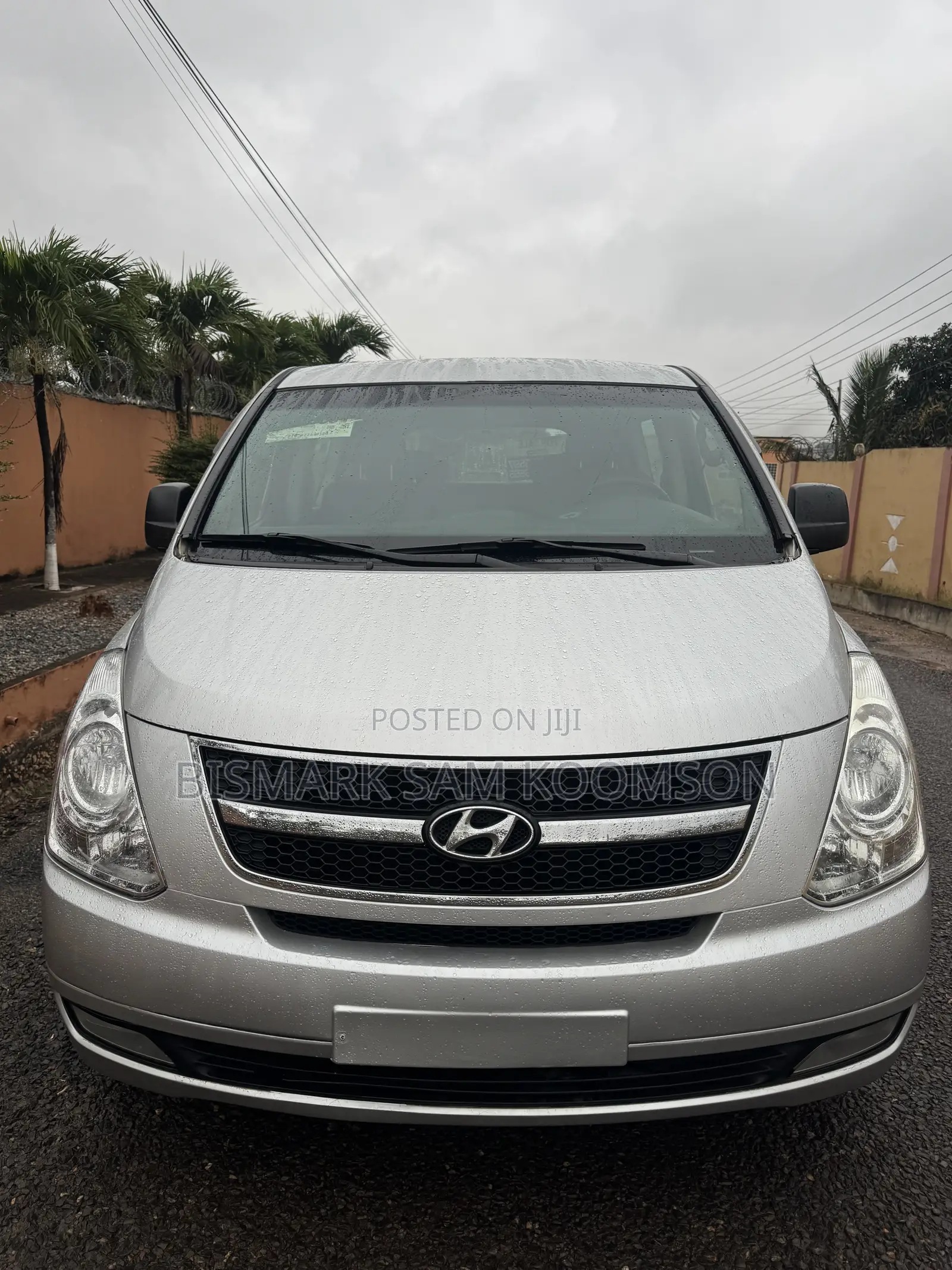 Hyundai Starex 2015 Silver