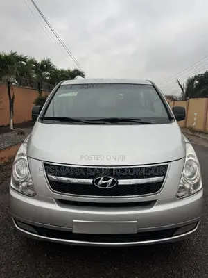 Hyundai Starex 2015 Silver