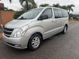 Hyundai Starex 2015 Silver