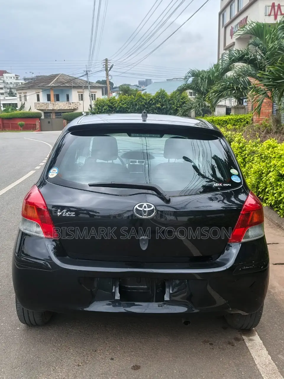 Toyota Vitz 2010 Black