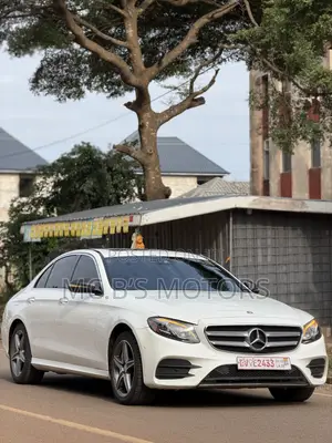 Mercedes-Benz E300 2018 White