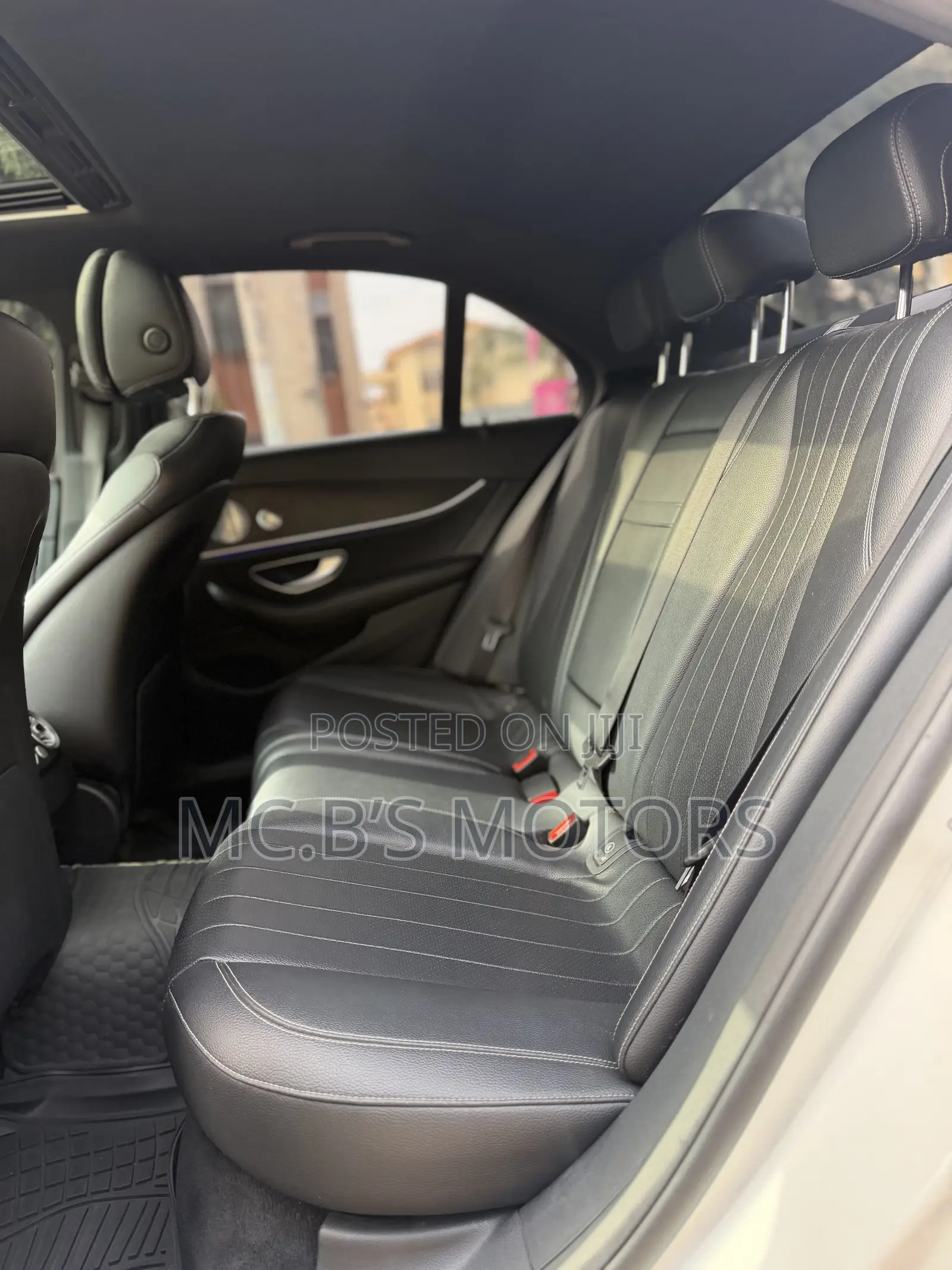 Mercedes-Benz E300 2018 White