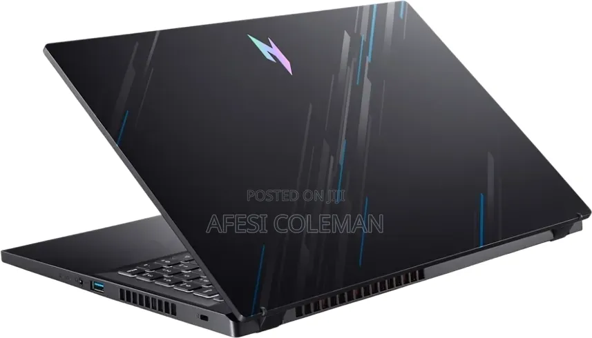 Laptop Acer Nitro V 15 16GB Intel Core i7 SSD 512GB