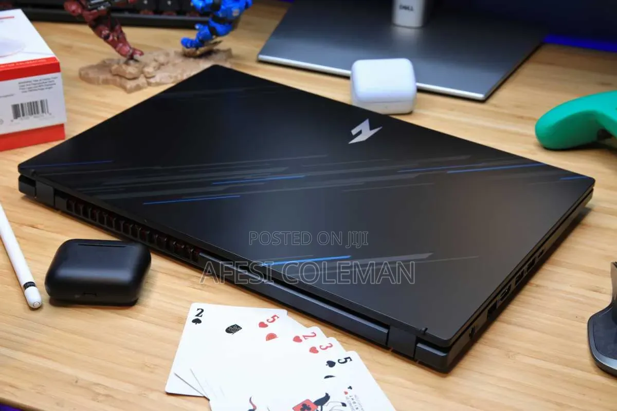 Laptop Acer Nitro V 15 16GB Intel Core i7 SSD 512GB