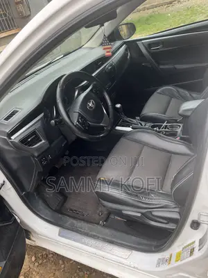Toyota Corolla 2015 White