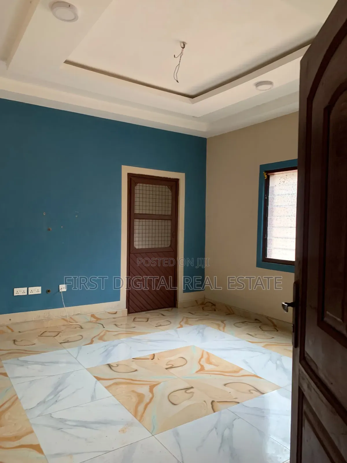Chamber and Hall Self Contain for Rent at Redtop Osei