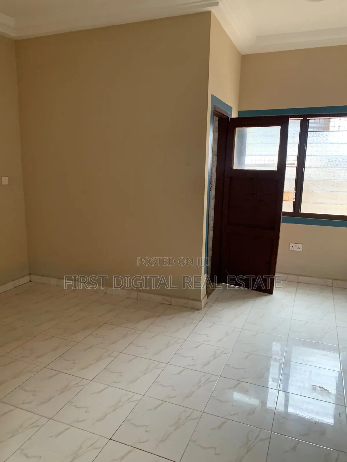 Chamber and Hall Self Contain for Rent at Redtop Osei