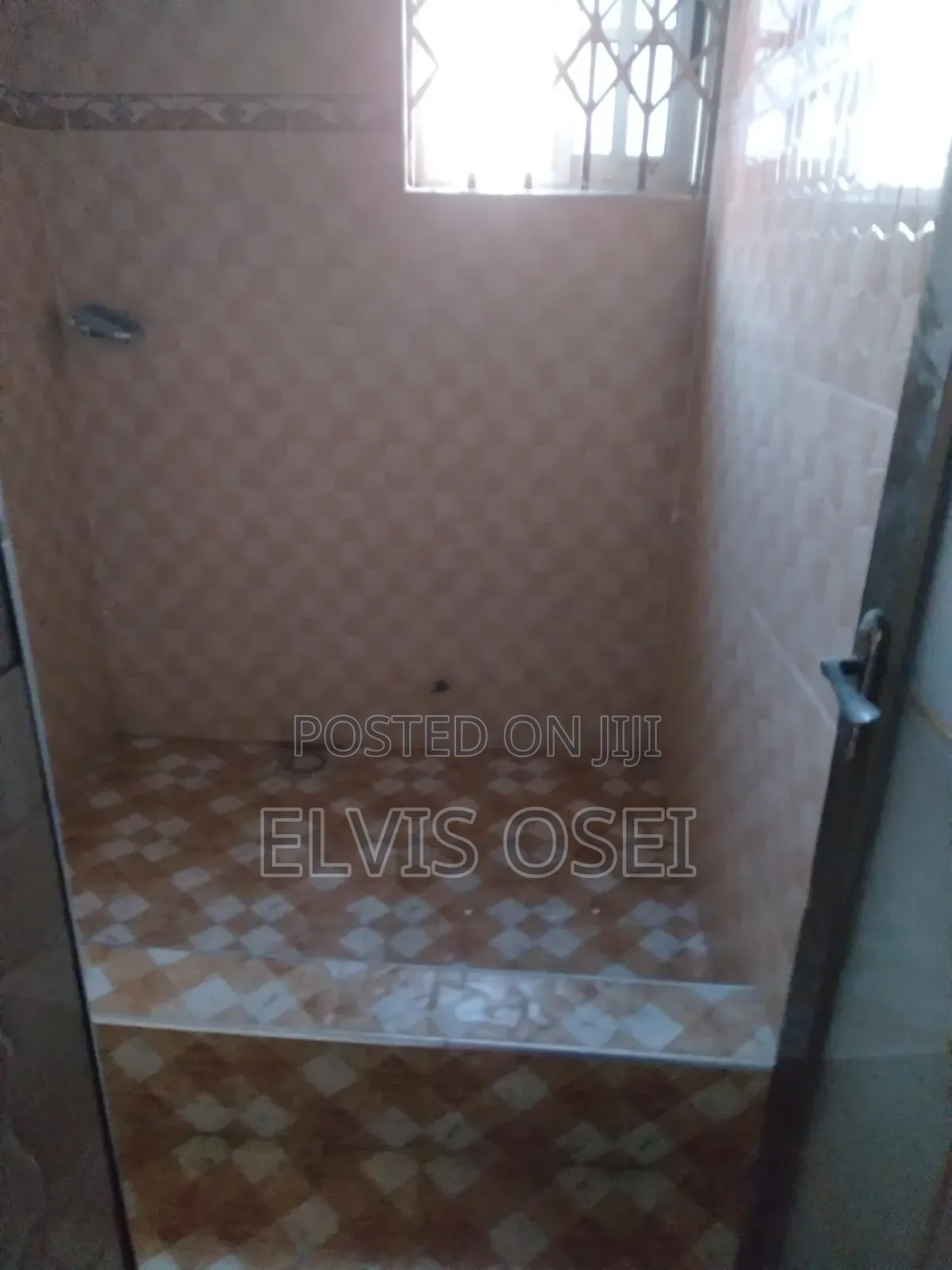 2bdrm Apartment in Dansoman Snnit Down, Accra Metropolitan for rent