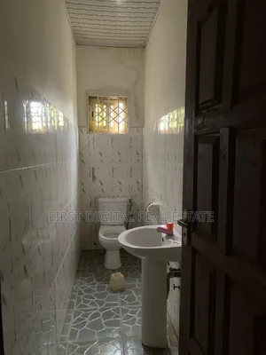 Chamber and Hall Self Contain for Rent at Redtop