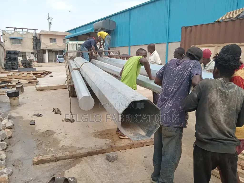 Hightension and Lv Galvanized Octagonal Poles