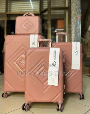 Premium Quality GoodPartner 4set Fiber Unbreakable Traveling Bag.