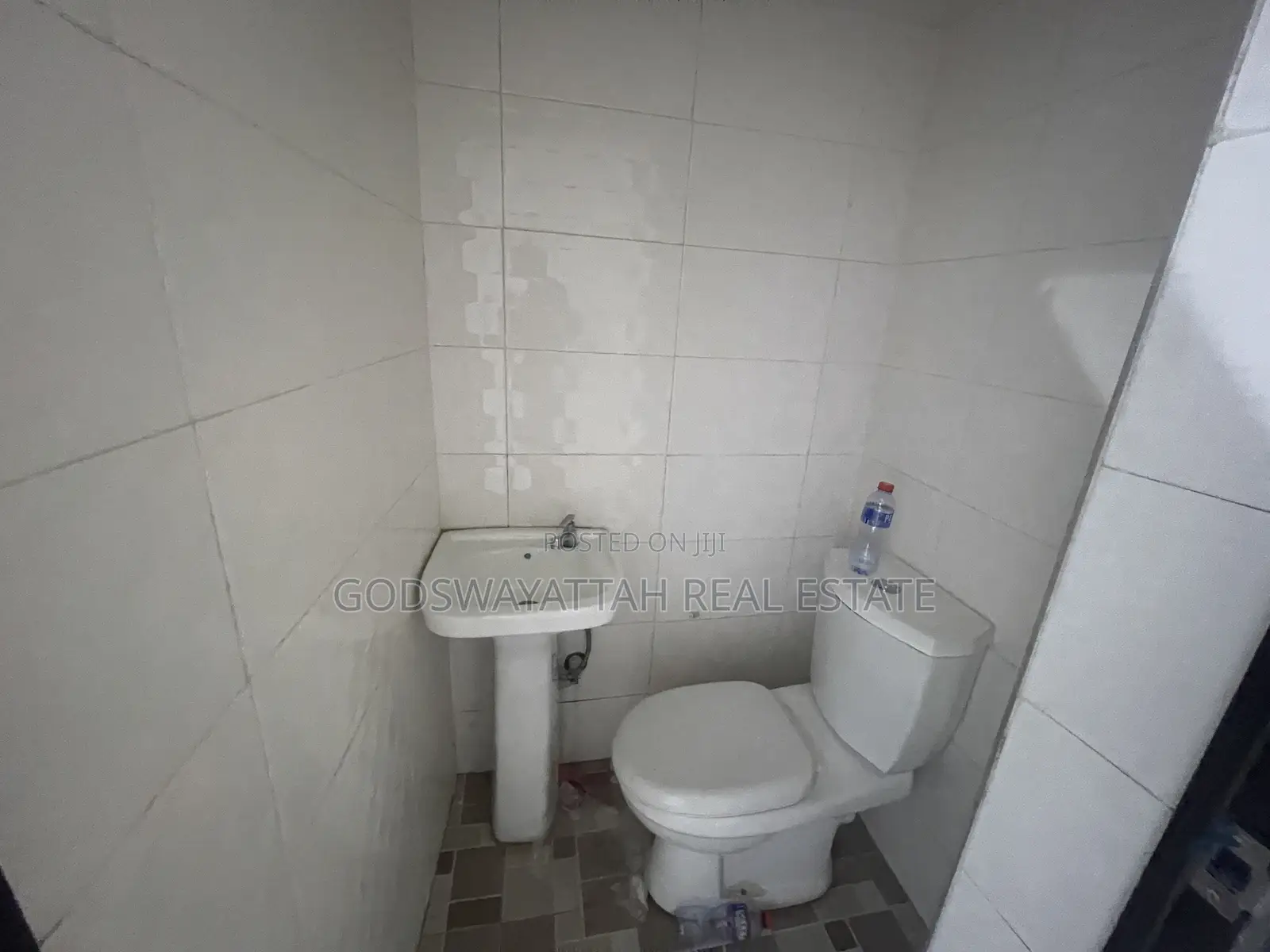 2bdrm Apartment in East Legon, Adjiriganor for rent