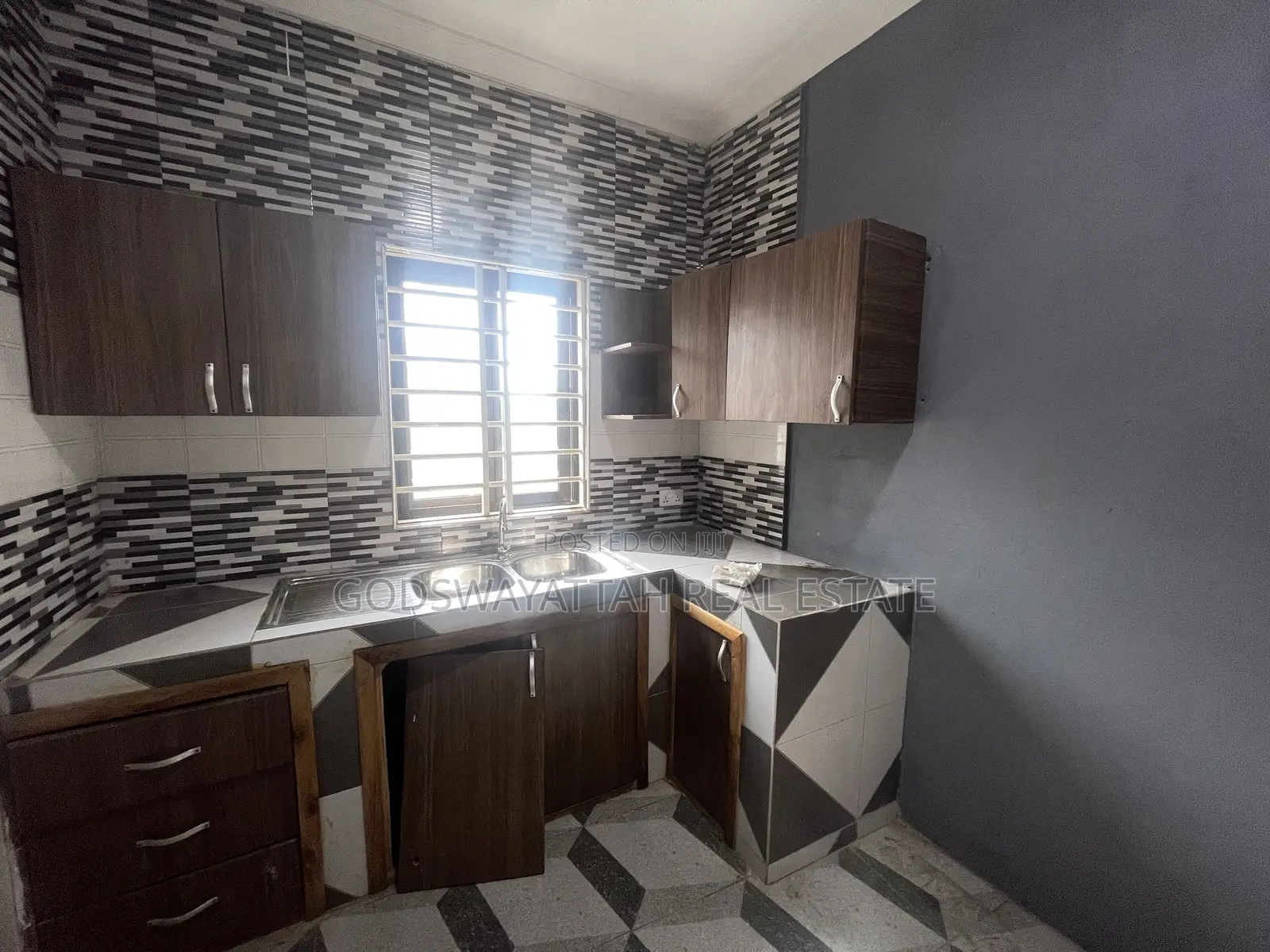 2bdrm Apartment in East Legon, Adjiriganor for rent