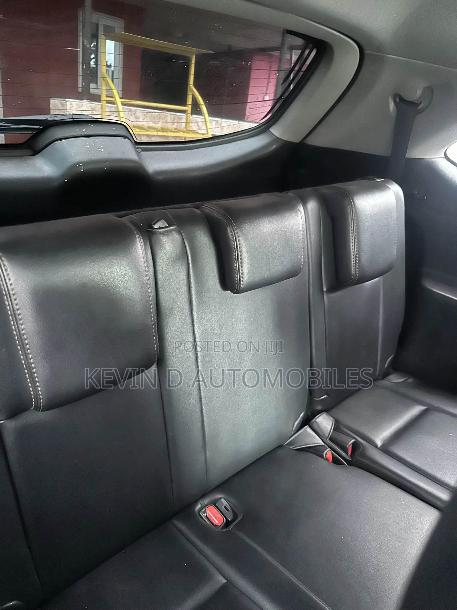 Toyota Highlander XLE 4x4 V6 (3.5L 6cyl 8A) 2018 Gray