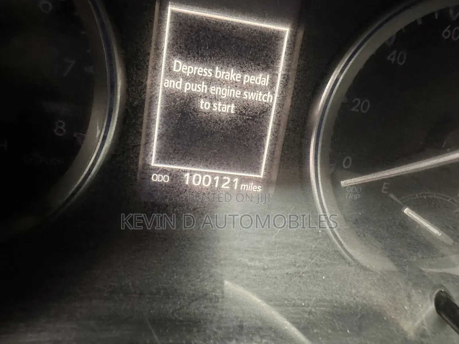 Toyota Highlander XLE 4x4 V6 (3.5L 6cyl 8A) 2018 Gray