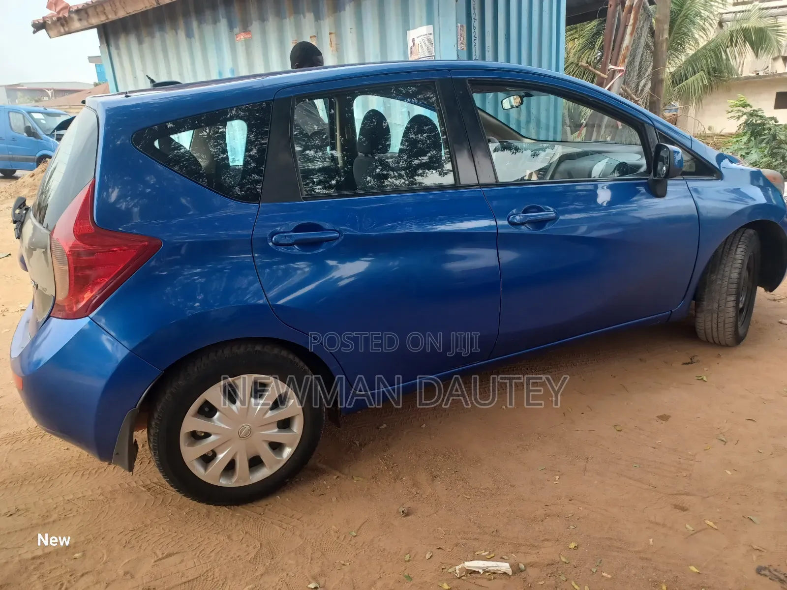 Nissan Versa 2014 Blue