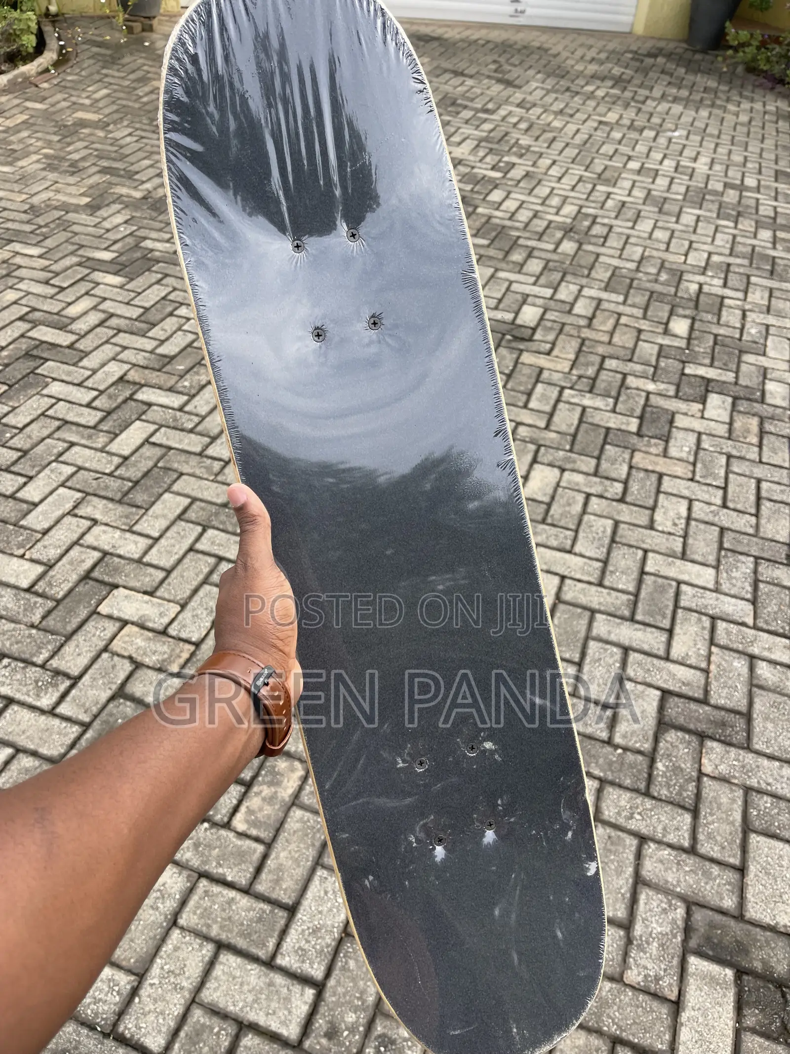 31" Skateboard