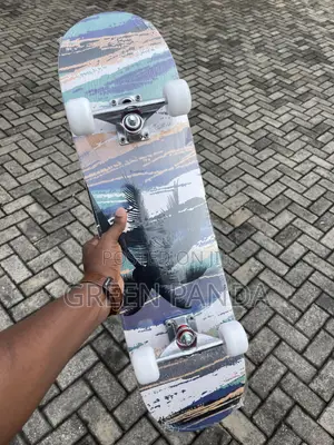 31" Skateboard