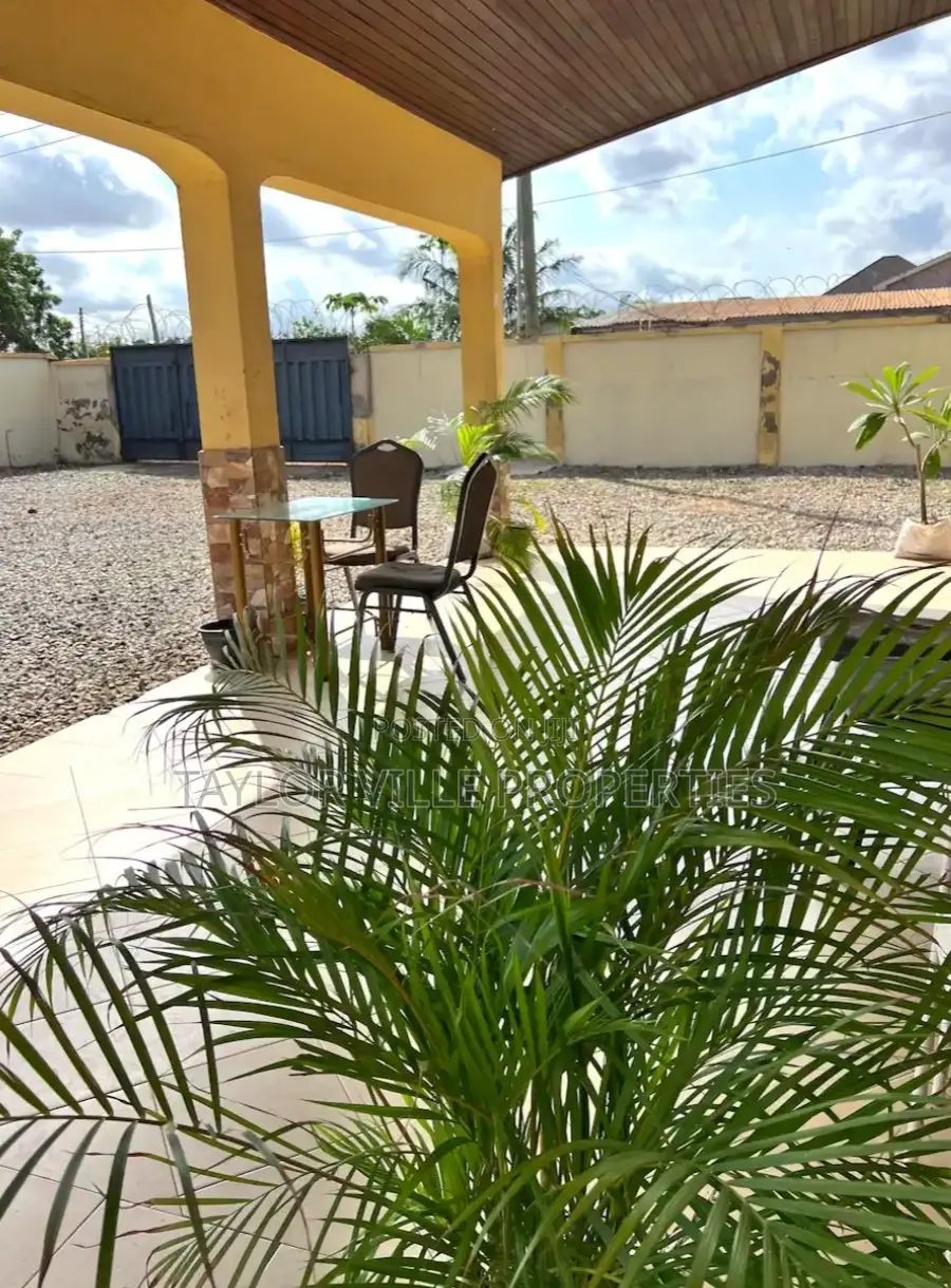 Cozy Studio @ Spintex Near Airport • Unlimited WiFi