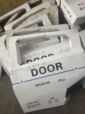 HRV 2019 to 2022Door Handles in Good Condition.