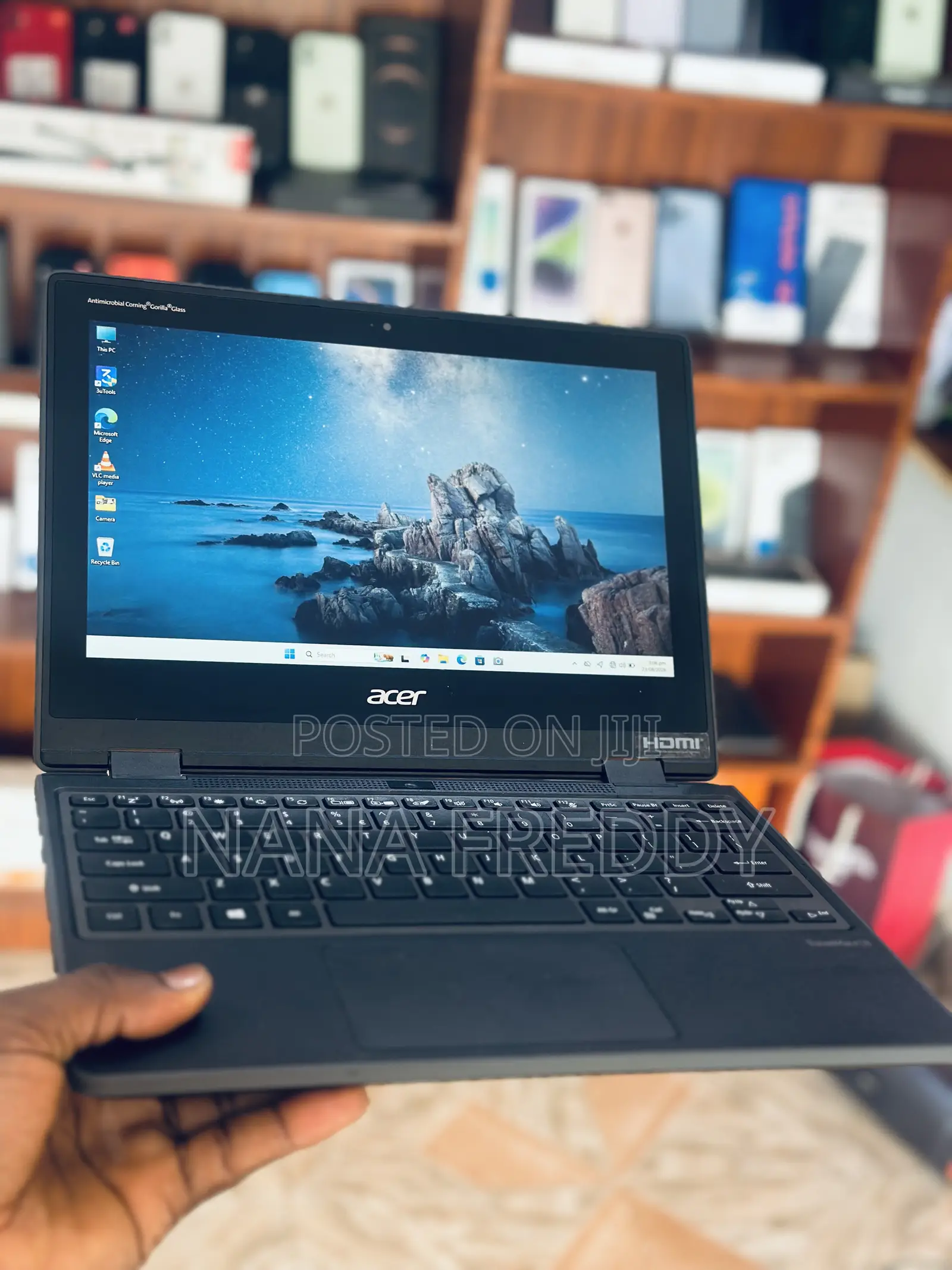 Laptop Acer TravelMate B 4GB Intel Celeron SSD 128GB
