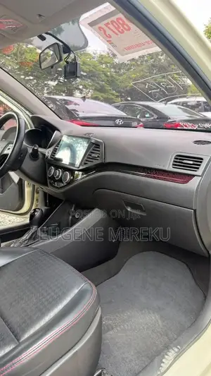 Kia Morning 2016 White