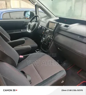 Toyota Voxy 2013 Black