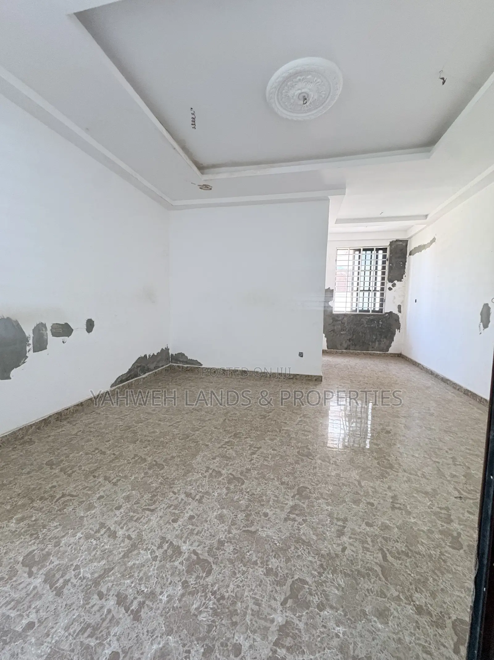 4bdrm House in Community 18 Blog, Spintex for sale