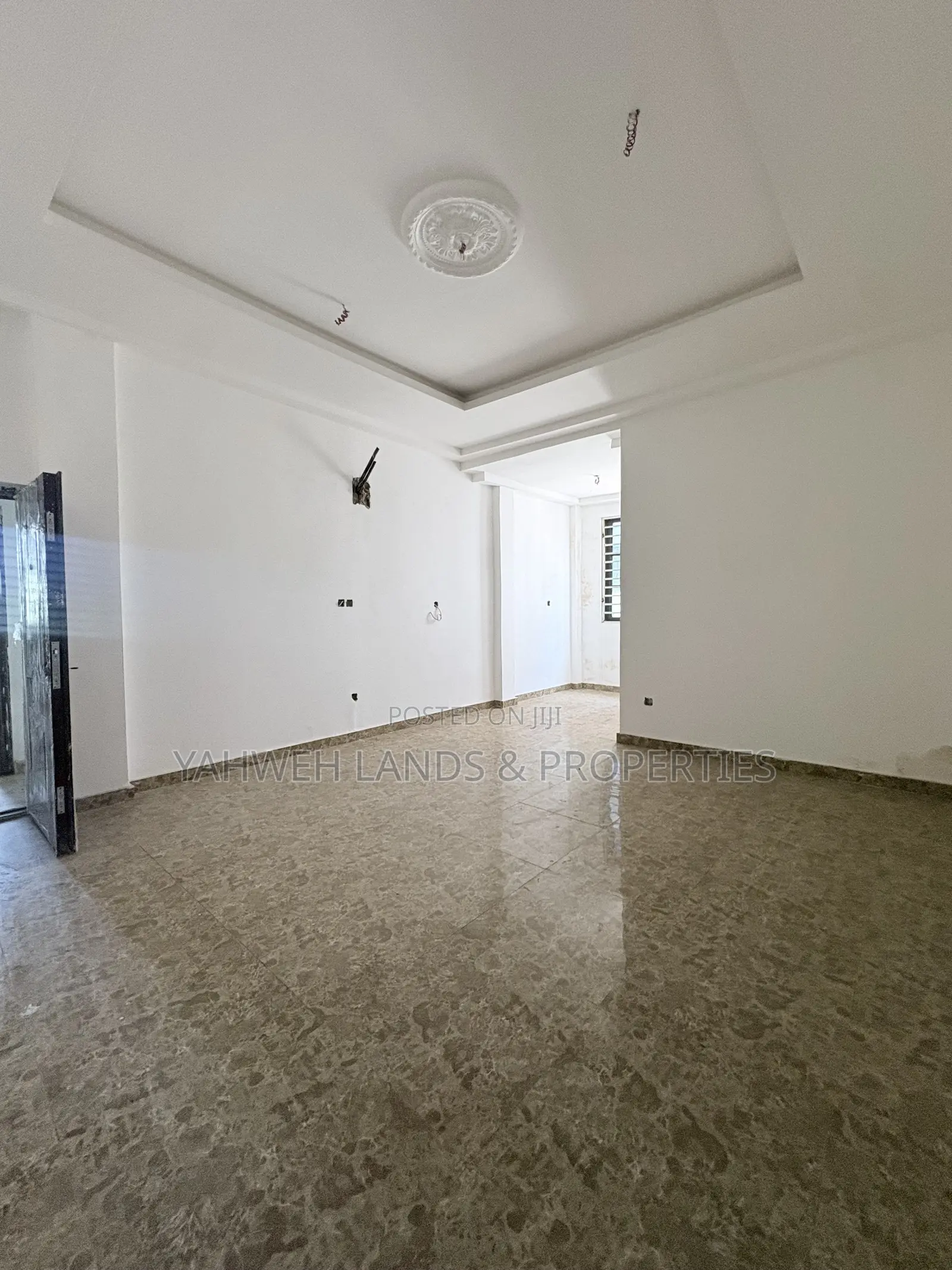 4bdrm House in Community 18 Blog, Spintex for sale