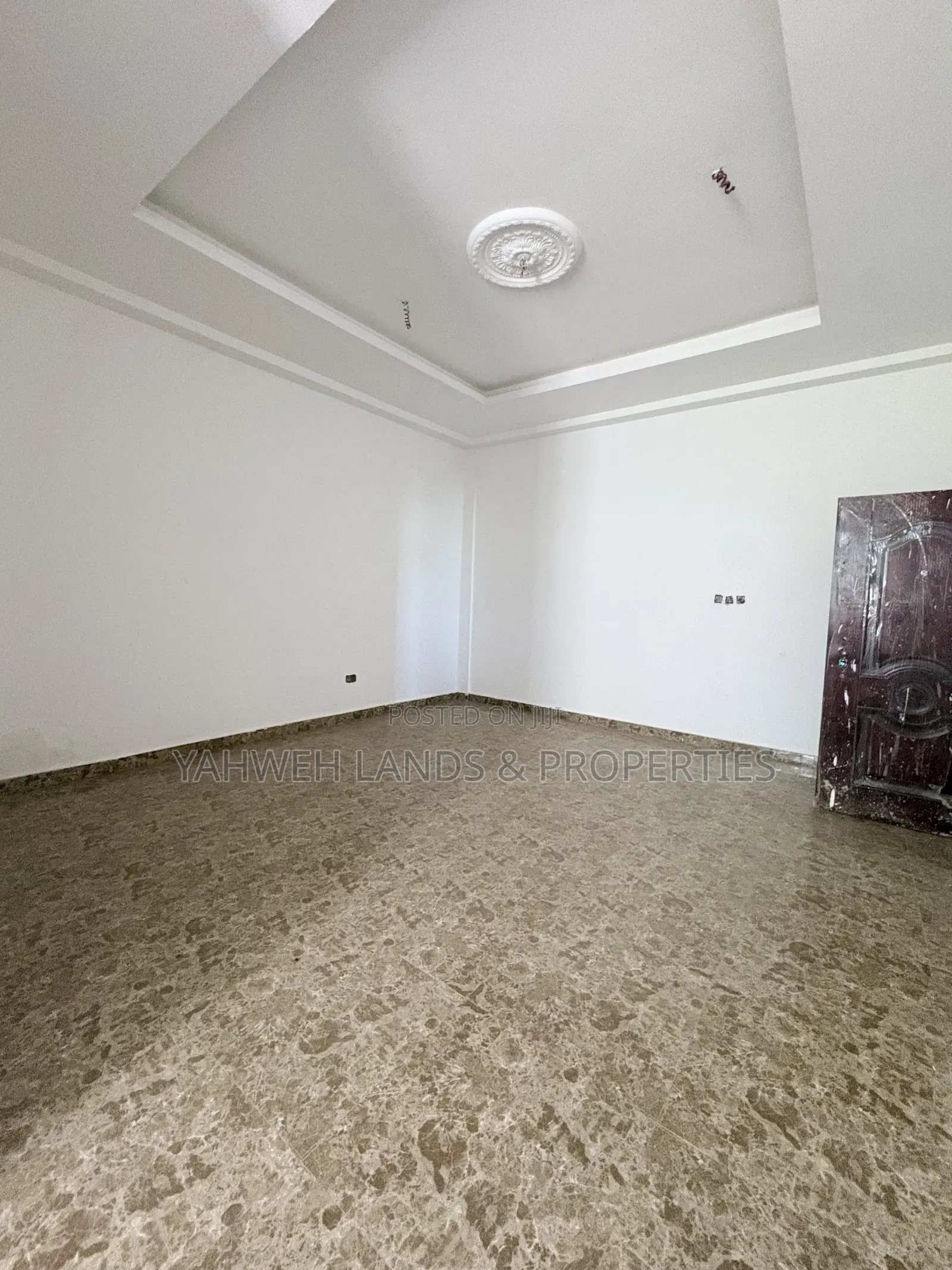 4bdrm House in Community 18 Blog, Spintex for sale