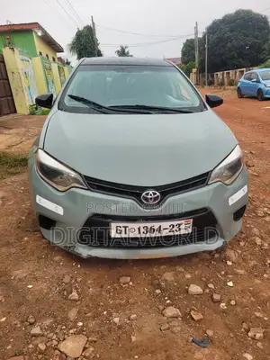Toyota Corolla 2015 Gray