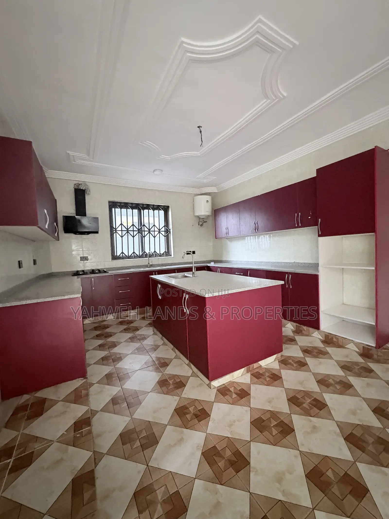 5bdrm Duplex in Akuaba Estate, Spintex for rent