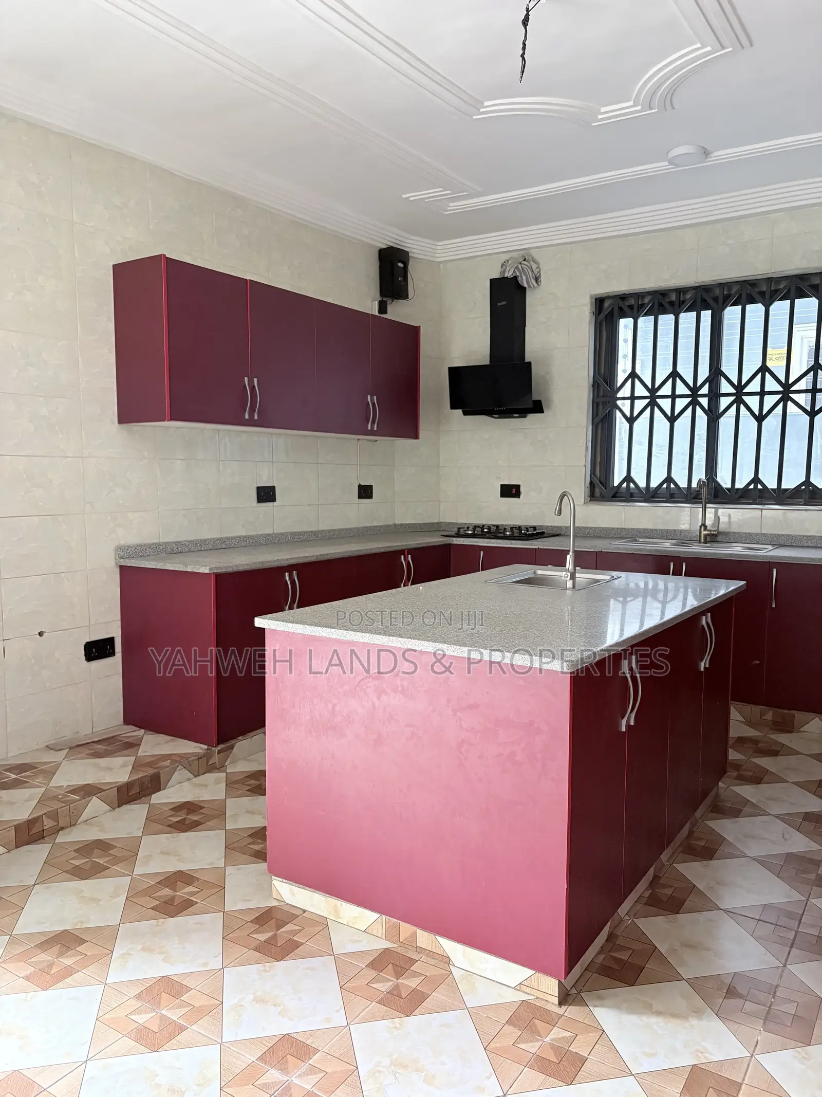 5bdrm Duplex in Akuaba Estate, Spintex for rent