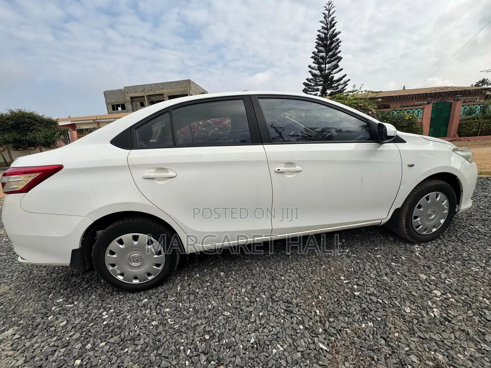 Toyota Yaris 2017 White
