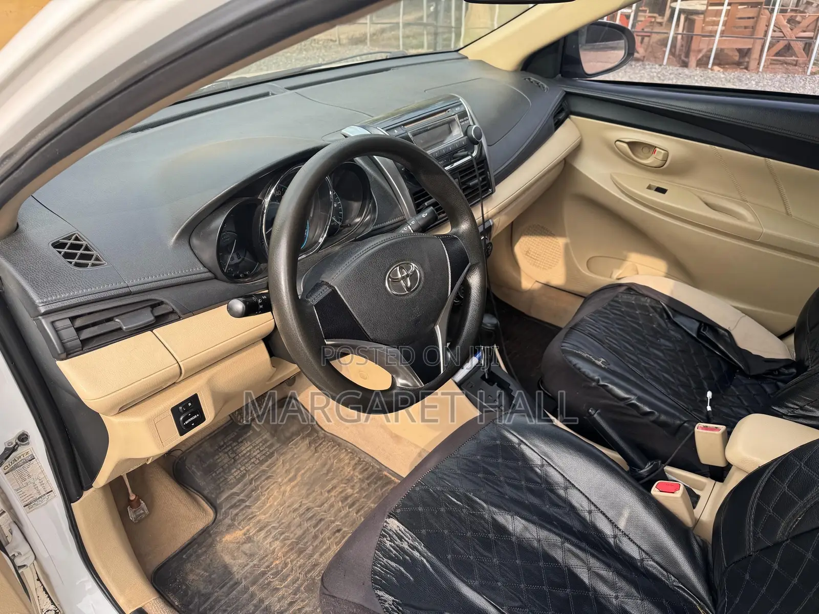 Toyota Yaris 2017 White