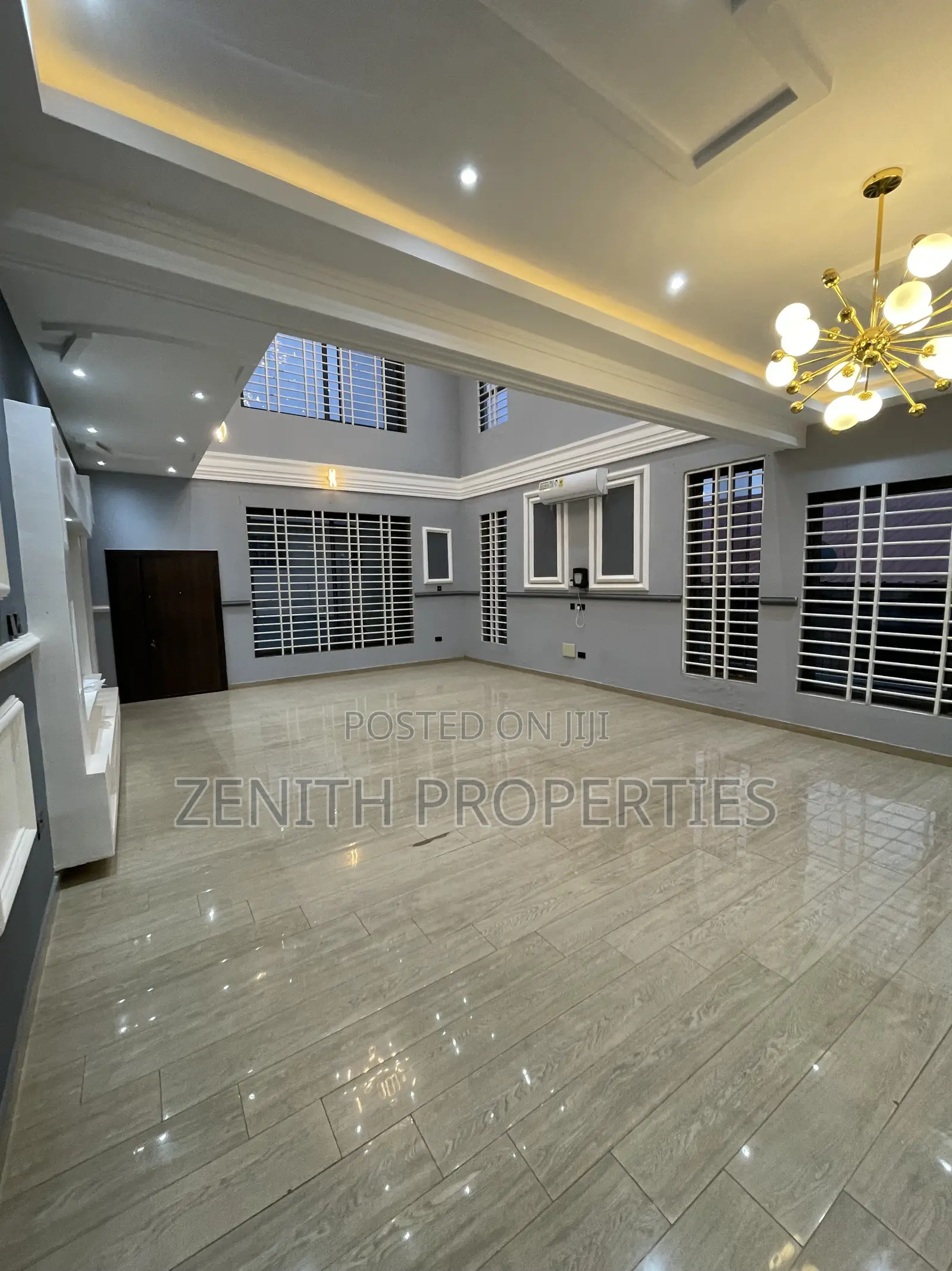 4bdrm Townhouse / Terrace in Zenith Realty, Old Barrier for rent