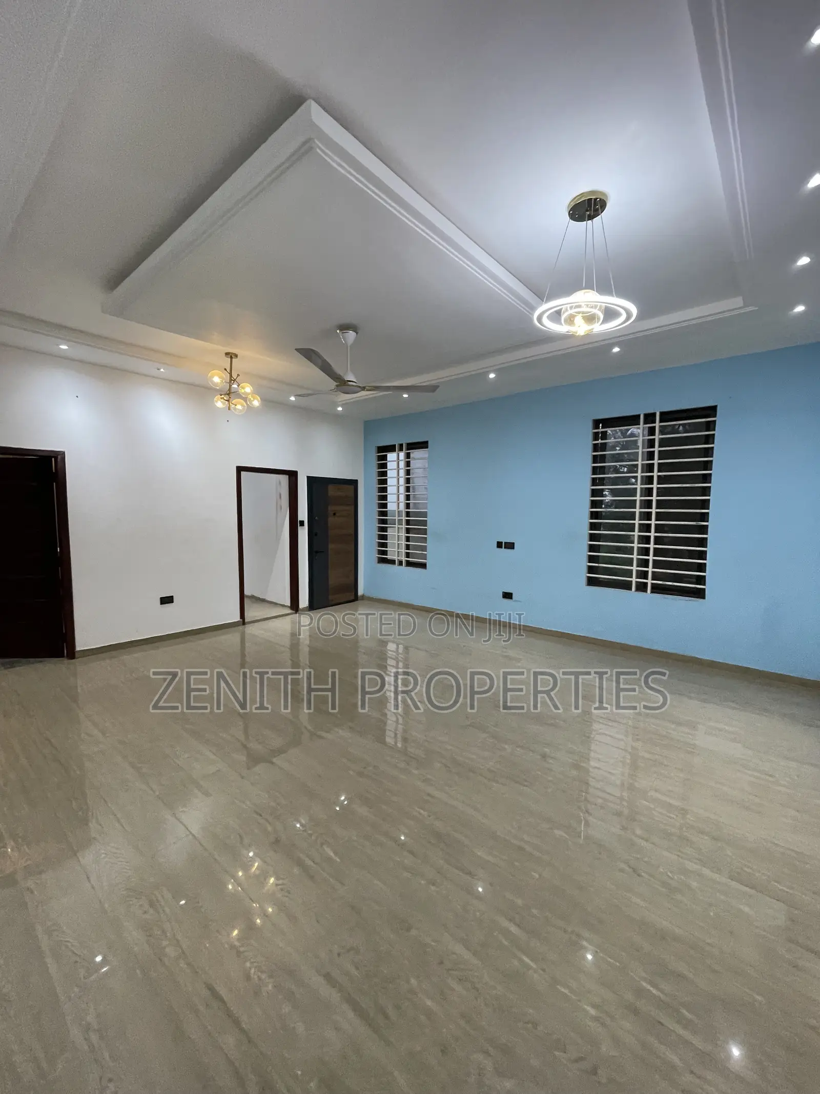 4bdrm Townhouse / Terrace in Zenith Realty, Old Barrier for rent